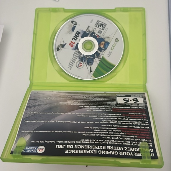 XBOX 360 NHL 12 - Picture 3 of 3
